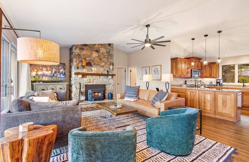 Seven Devils House | Upscale Home Near Mountain Adventures