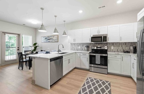 East Raleigh Apartment | Upscale Living 5 Min From Downtown