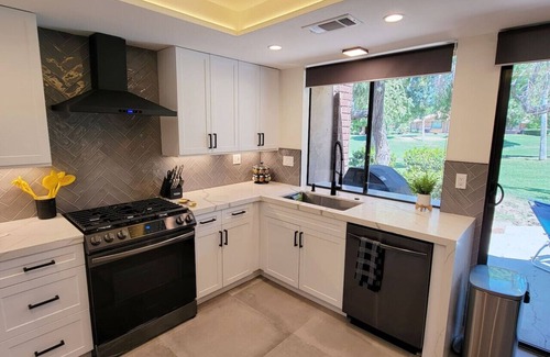 Palm Desert House | Upscale mid-century on the green. Private Hot Tub