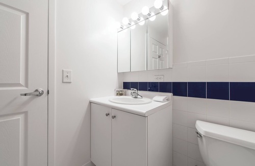 Hoboken Apartment | Upscale Two-Bedroom Hoboken Gem