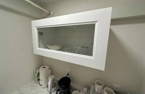 College Hill Apartment | Upstairs, Studio w/King Bed, AC and heat.