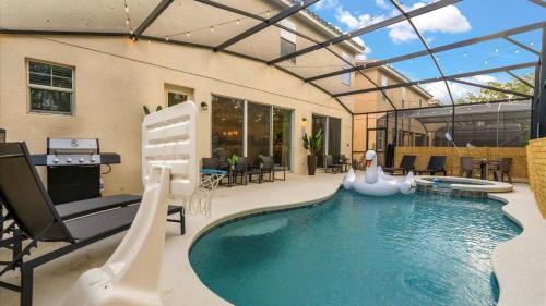 Kissimmee House | Upstay Family Home w Pool, Cinema & Games Room
