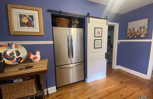 High Point House | Uptown Oasis Eclectic Cottage