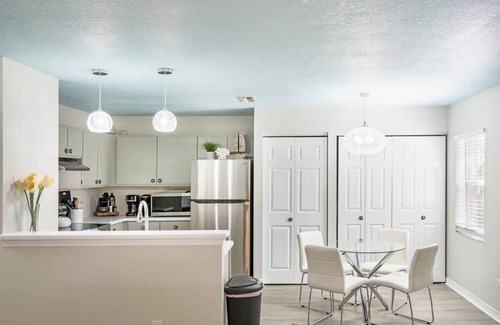 St. Augustine House | Uptown St Augustine, Patio, Fire Pit, Free Parking
