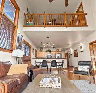 Pagosa Springs House | Uptown Townhome
