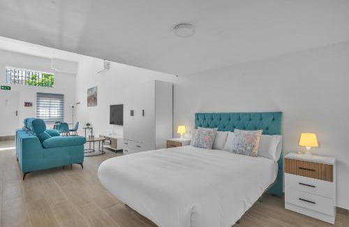 Bailen-Miraflores Apartment | Urban Comfort Nueva Málaga by ELE Apartments
