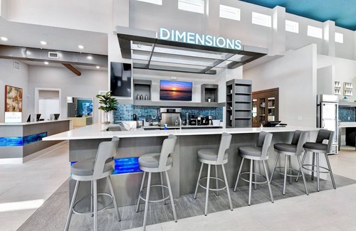 Reunion Hotel | Urban Condo near Disney with Resort & Waterpark Access - B2-108