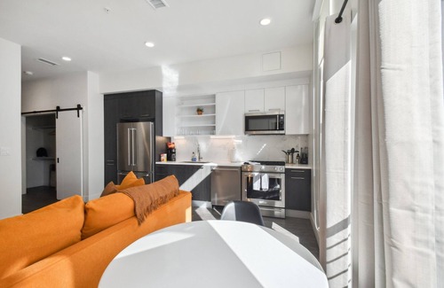 Highland Condo | Urban Elegance | Espadin LoHi
