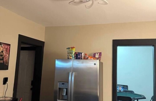 South Shore Apartment | Urban Family one block away from the lake and golf course.