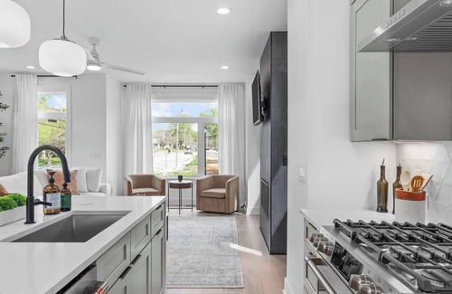 Downtown House | Urban Haven in Heart of Downtown Raleigh