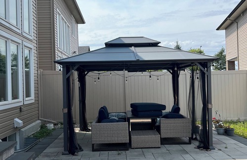 Ottawa Division House | Urban Haven – Private Cozy Ottawa Suite