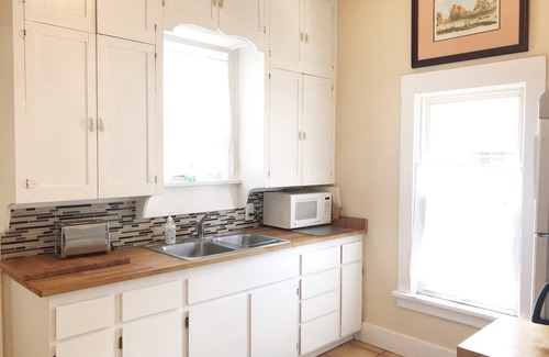 Downtown Colorado Springs House | Urban Location- Walkable to Entertainment & Restaurants