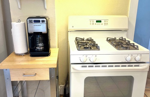 Downtown Colorado Springs House | Urban Location- Walkable to Entertainment & Restaurants