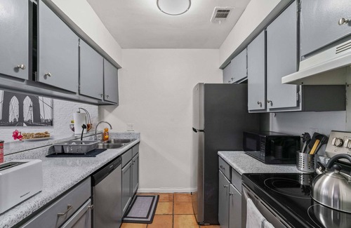Bouldin Apartment | Urban Nest The Perfect Location Free Pkg