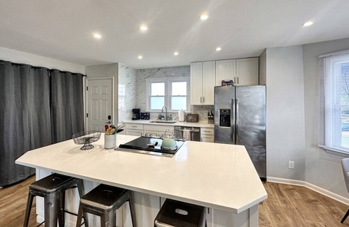 Downtown House | Urban Oasis - Mins From Downtown Raleigh
