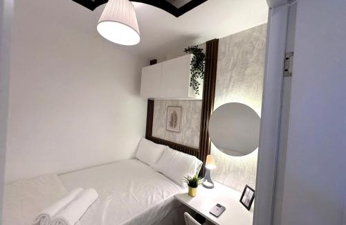 Al Barsha 1 House | Urban Oasis Partition Room In Barsha 1 Near Metro
