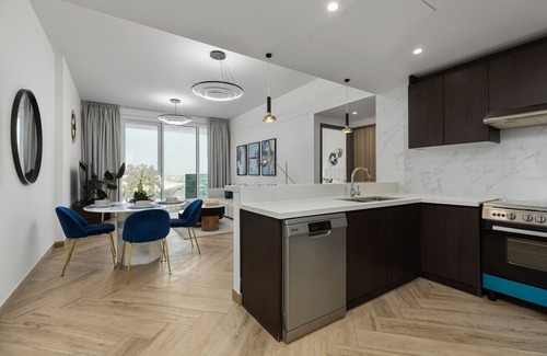 Bur Dubai Apartment | Urban Parkside Living near the Iconic Dubai Frame