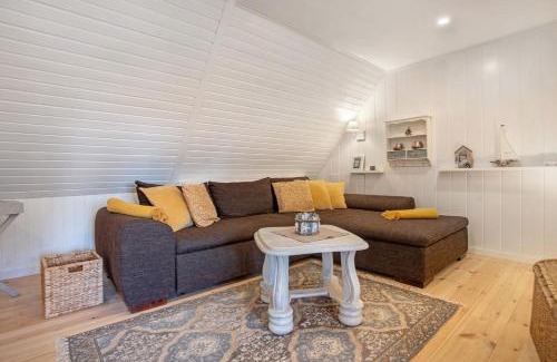 Bodstedt Apartment | Urlaub unterm Reetdach