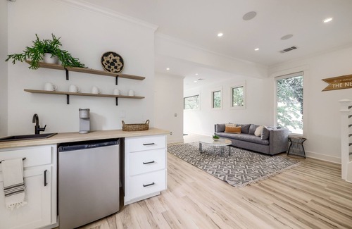 Austin House | UT Football Fave - Fire Pit, Hot Tub, Pool, Patios