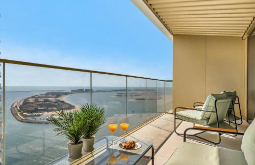Dubai Marina Apartment | Utra Lux Large 1 BR with Sunset Views and Private Beach
