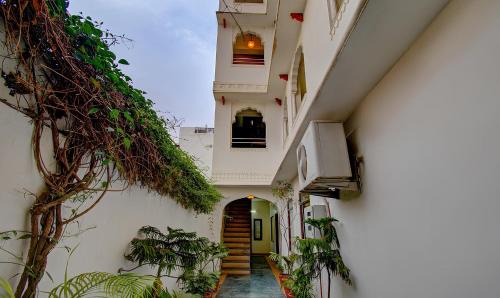 Vidhyadhar Nagar Hotel | Utsav Vilas