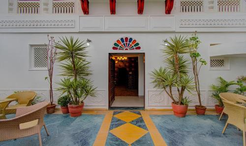 Vidhyadhar Nagar Hotel | Utsav Vilas