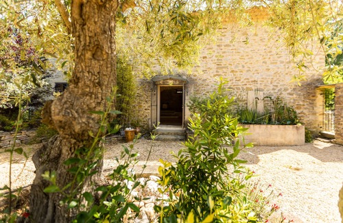 Deaux House | Uzès 20kms Mas de Caractère en Pierre Piscine Chauffée