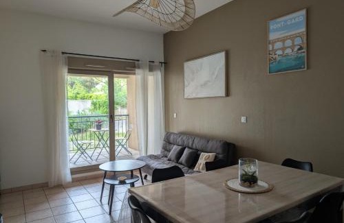 Uzes Apartment | Uzès centre à 2 min - piscine - clim - parking