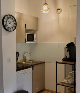 Uzes Apartment | Uzès centre à 2 min - piscine - clim - parking