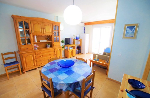 Lloret de Mar Apartment | V&V LLORET-Blau Apartment: 550m. Lloret center, parking included + pool