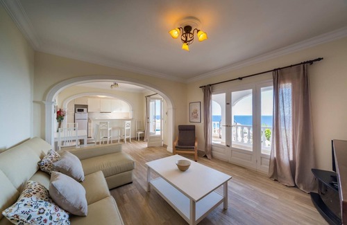 Sant Jaume Mediterrani House | V17 | Villa Amoura Son Bou Mallorca