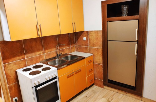 Vracar Apartment | 💖 V2 with Love 💖 Vintage ★ Modern and Spacious ★
