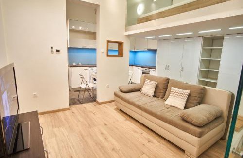 Belvaros - Lipotvaros Apartment | V27 Apartment | hostAID