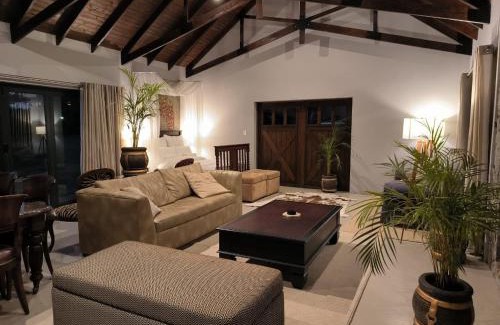 Kareeberg Cabin | Vaal River Royal Mafube Luxury Tented Lodge