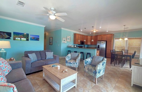 Marathon House | Vaca Cove G Life's a Marathon 4 Bed 3 Baths, Salt