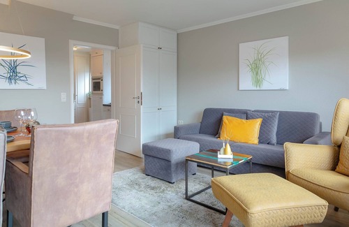 Wenningstedt-Braderup Apartment | Vacation apartment "Strandläufer A1" in Wenningstedt for up to 5 people