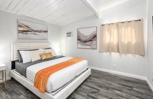 Fullerton House | Vacation 4BR Oasis Near Disney Pool & Arcade
