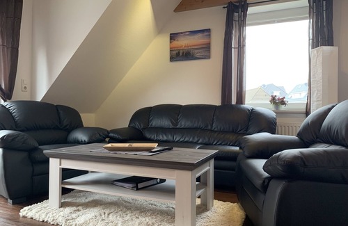 Wittduen Apartment | Vacation apartment "großer Fiete" on Amrum, 100m to the beach,