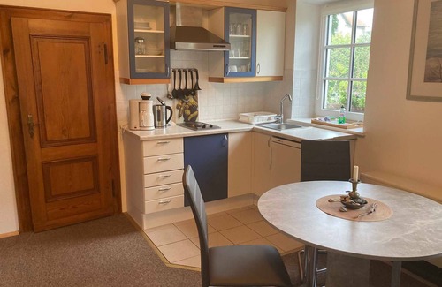 Vitte Apartment | Vacation apartment 1 east - Holiday home Butje