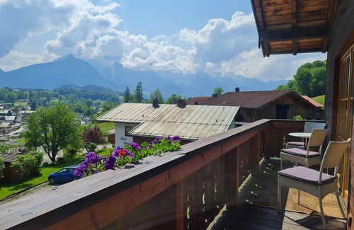 Bischofswiesen Apartment | Vacation apartment Göll up to 5 pers., 95m², with terrace and balcony