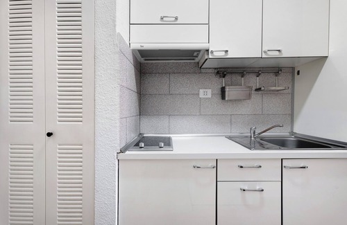 Los Cristianos Apartment | Vacation Apartment 'El Palomar De Atteserg' with Shared Pool, Private Terrace and Wi-Fi