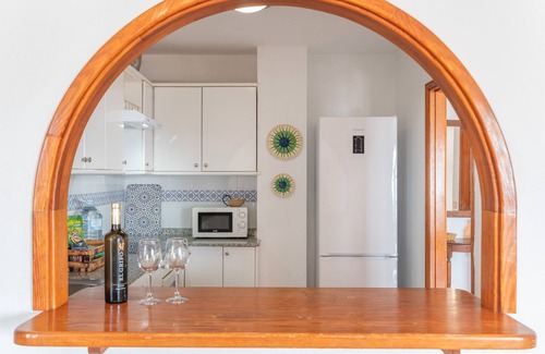 La Asomada Apartment | Vacation Apartment 'Andres House' with Sea View, Private Pool and Wi-Fi