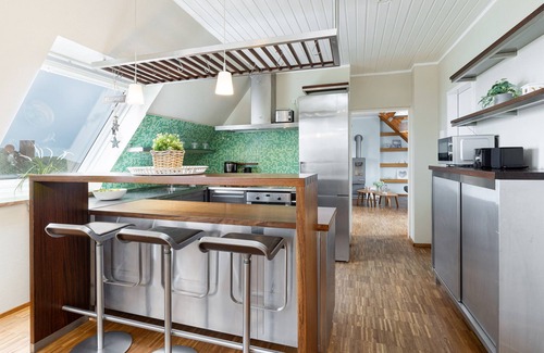 Laboe Apartment | Vacation apartment/apartment for 8 guests with 125m² in Laboe (294527)