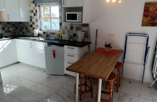 Macher Apartment | Vacation Apartment 'Rosa Eden' with Mountain View, Balcony and Wi-Fi
