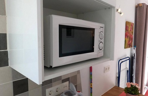 Macher Apartment | Vacation Apartment 'Rosa Eden' with Mountain View, Balcony and Wi-Fi