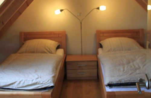 Ringen Apartment | Vacation between fruit, wine and forest