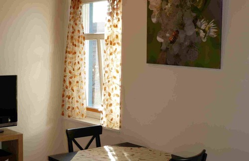 Ringen Apartment | Vacation between fruit, wine and forest