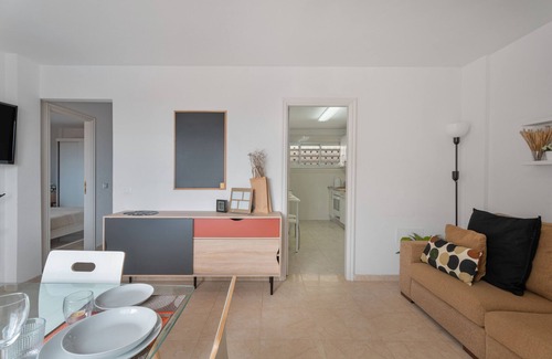 Candelaria Apartment | Vacation 'Candelaria' with Sea View, Shared Pool and Wi-Fi