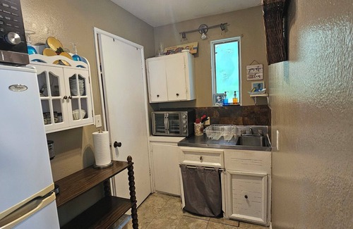 Clearwater Apartment | Vacation Cottage, beachy vibe, home away from home