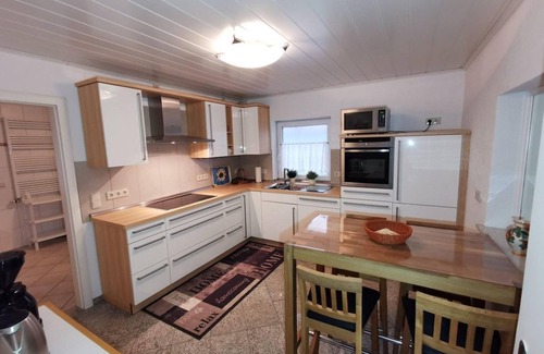 Losheim am See Apartment | Vacation apartment Wanderlust - apartment/flat, shower, WC